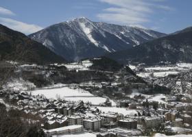 Андорра: что посмотреть, как добраться, гостиницы, горнолыжные курорты Где находится андорра в какой стране